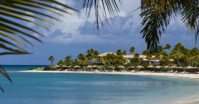 Black Friday Travel Deals 2024 | Save 30%+ on Expedia | S'pore