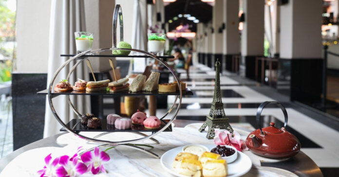 One Dines Free at LeBar, Sofitel Sentosa – Afternoon Tea with Maybank Cards!