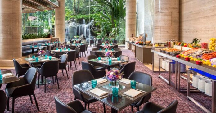 1-for-1 Buffet at The Dining Room (Sheraton) w/ DBS/POSB